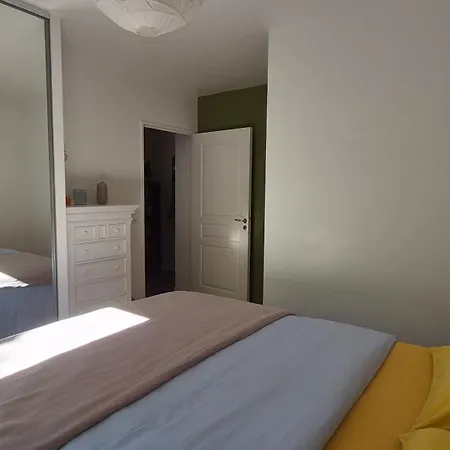 Apartamento Near Paris & Versailles Premium With Terrace & Balcony In Greenery *